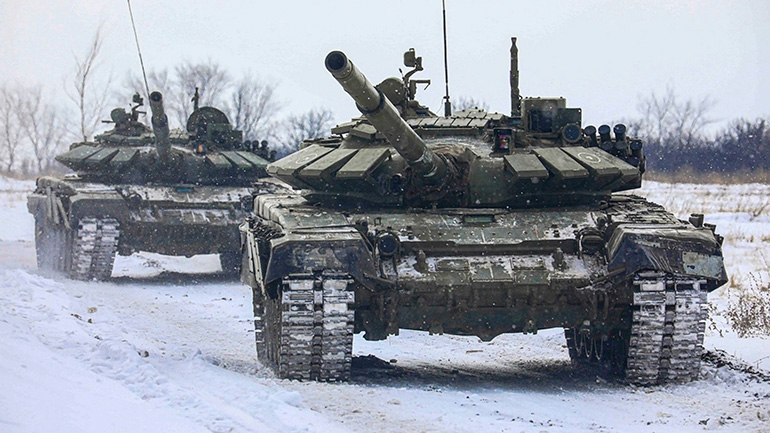 Αποσύρονται ρωσικές δυνάμεις από τα σύνορα με την Ουκρανία – Πτώση στις τιμές του πετρελαίου και του φυσικού αερίου